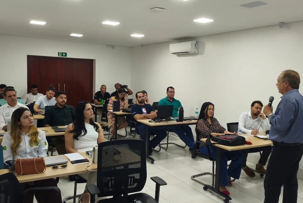 CREF21
